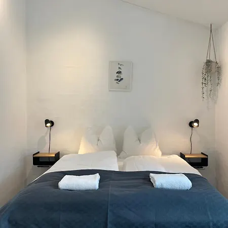 Privatunterkunft Hartel House *